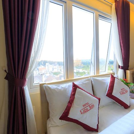 Hotel Khach San Lien Son - Da Lat Zewnętrze zdjęcie